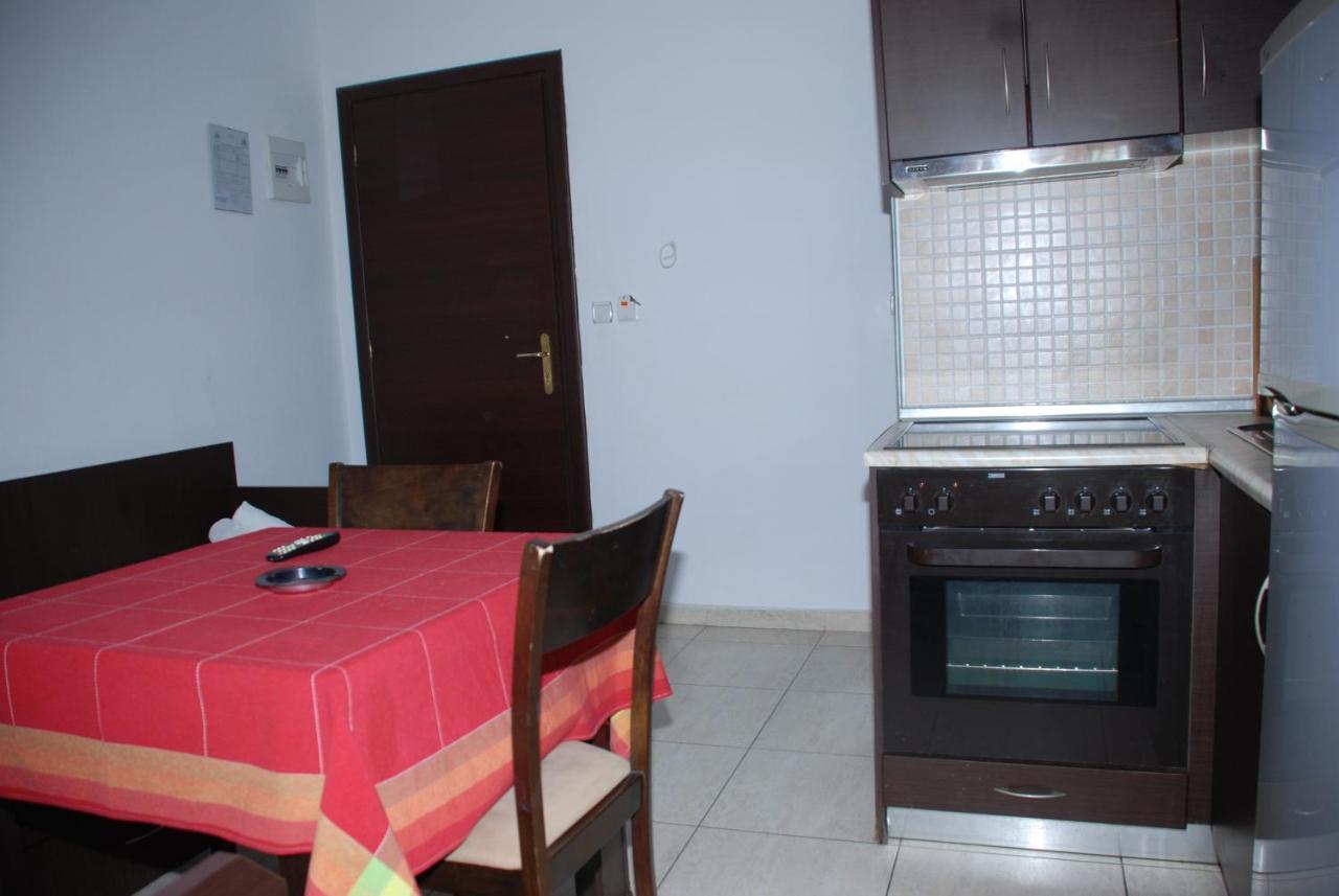 Vila Nikoleta Ierissos Bagian luar foto